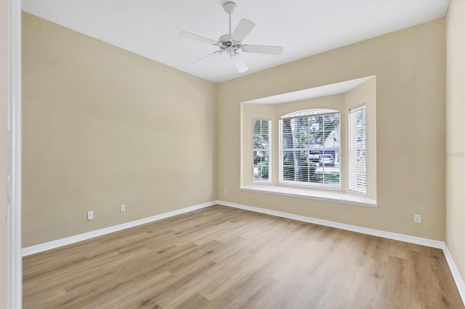 Image 17 of 55 For 6935 Lennox Place