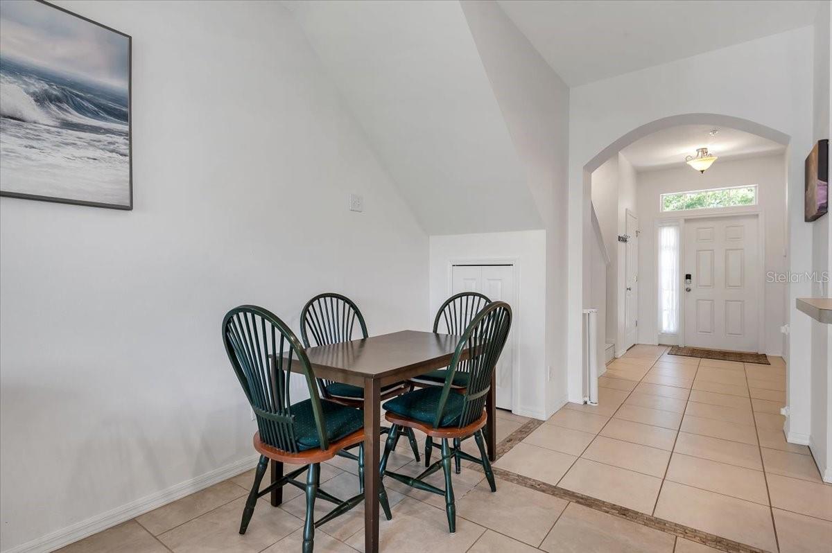 Image 17 of 49 For 3806 Virga Boulevard