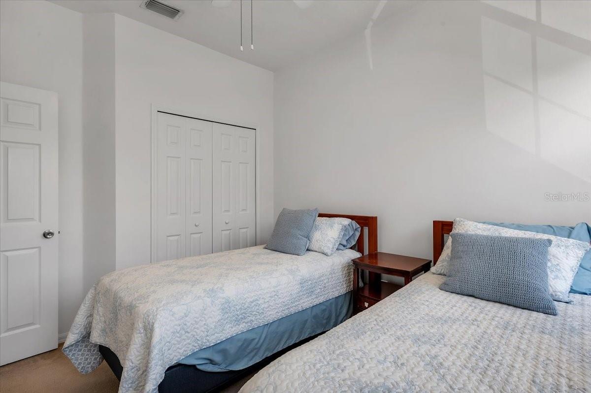 Image 24 of 49 For 3806 Virga Boulevard