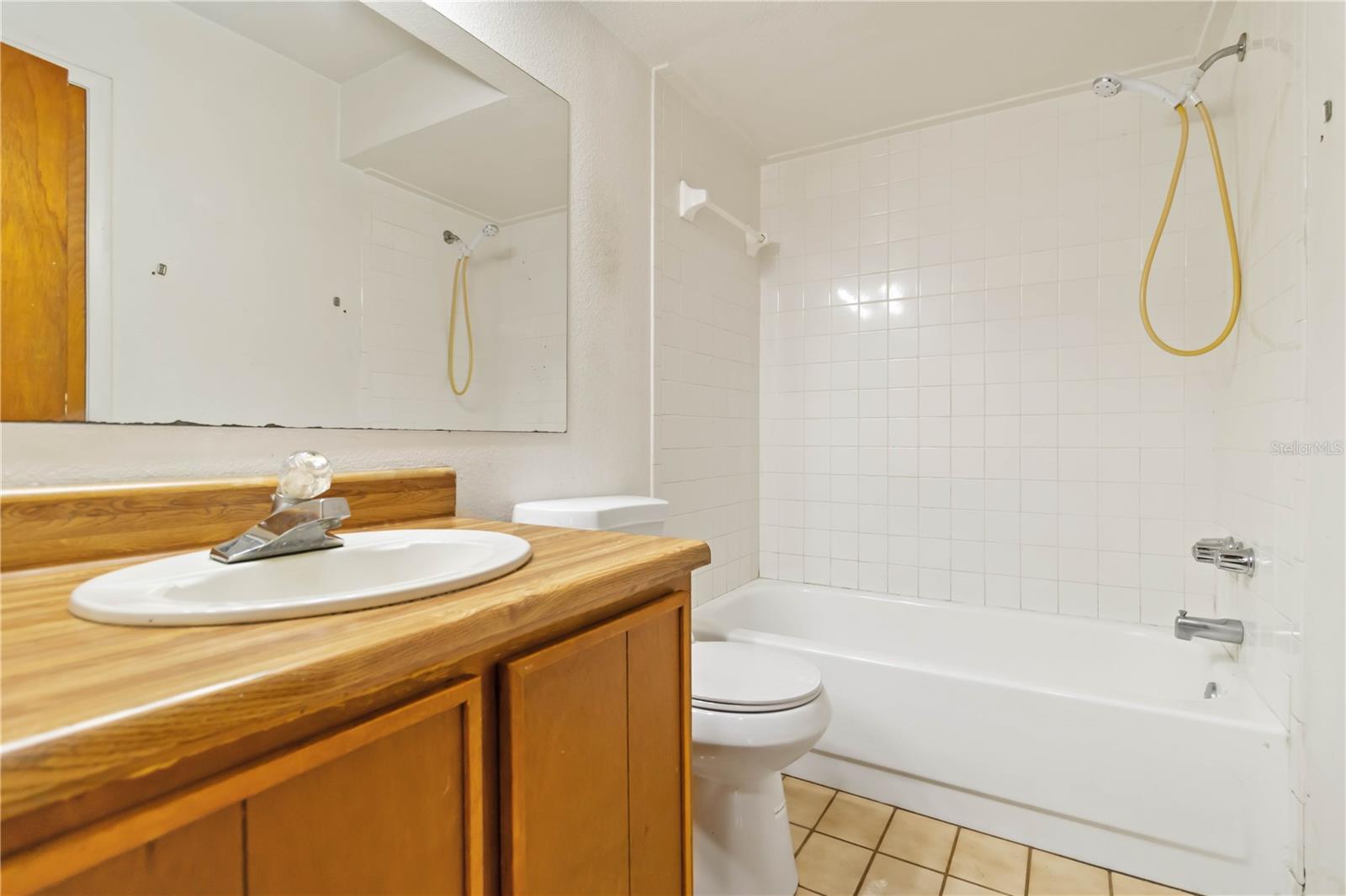 Image 22 of 31 For 4013 75th Terrace E