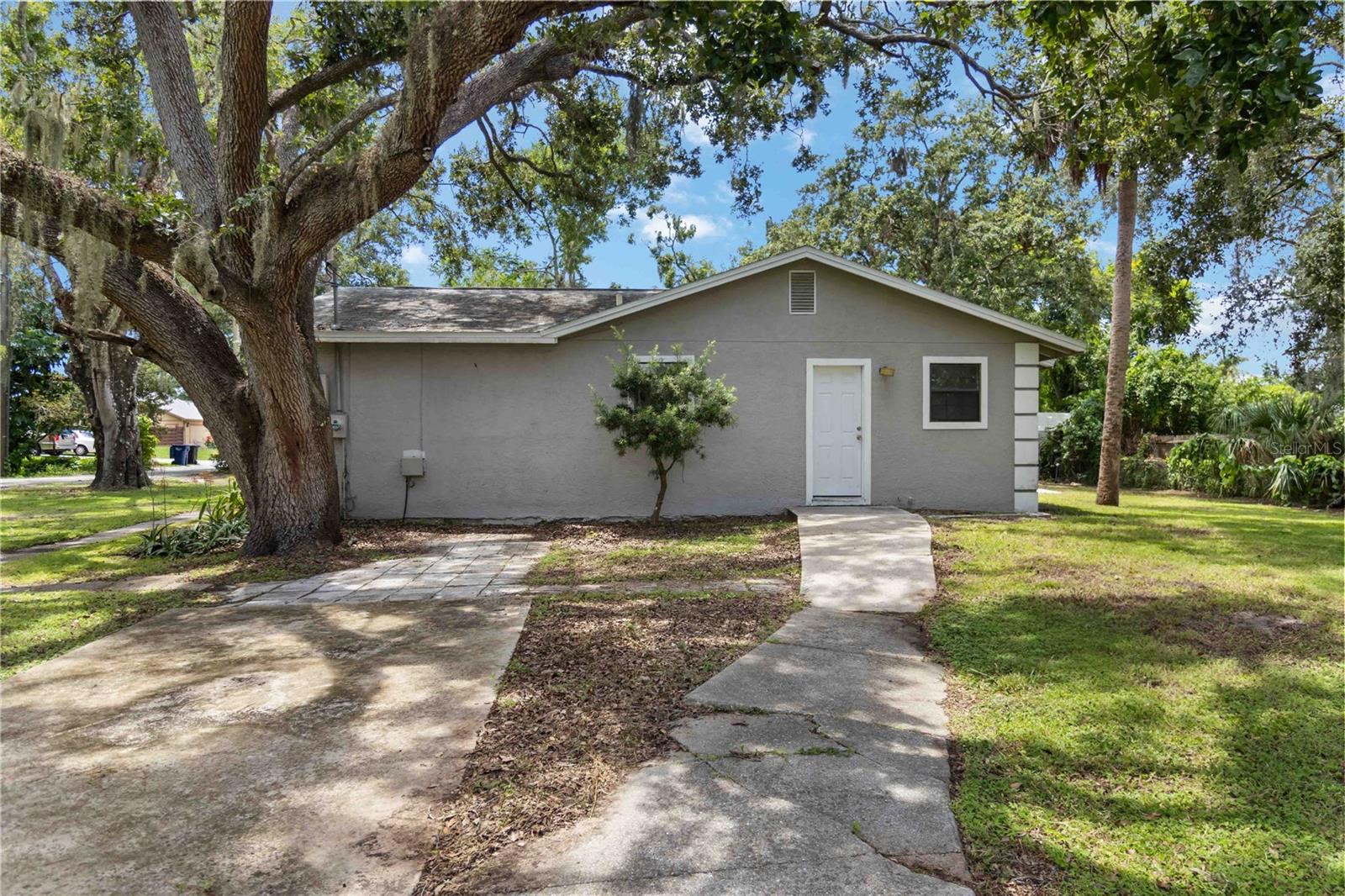 Image 28 of 31 For 4013 75th Terrace E