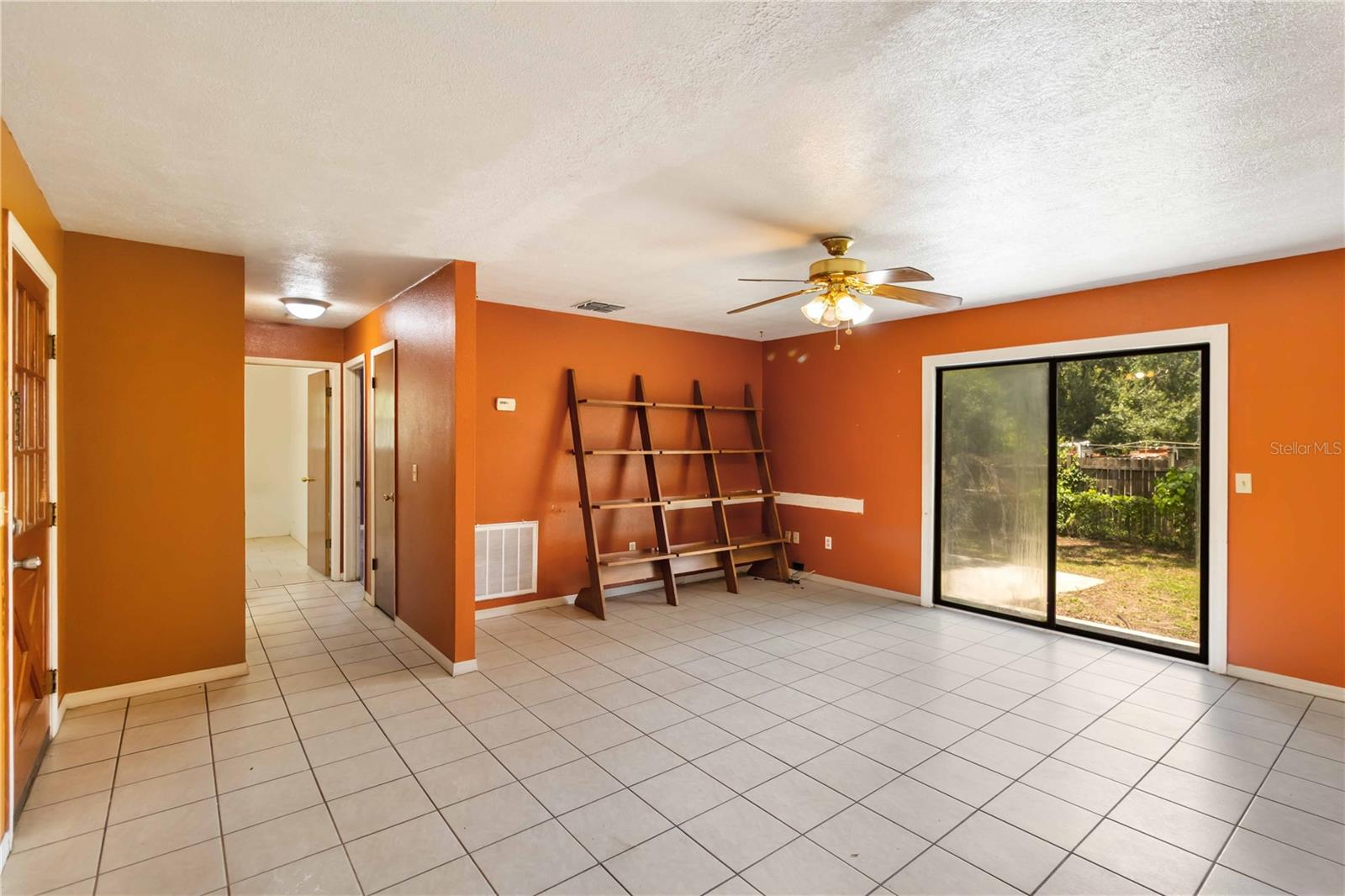 Image 5 of 31 For 4013 75th Terrace E