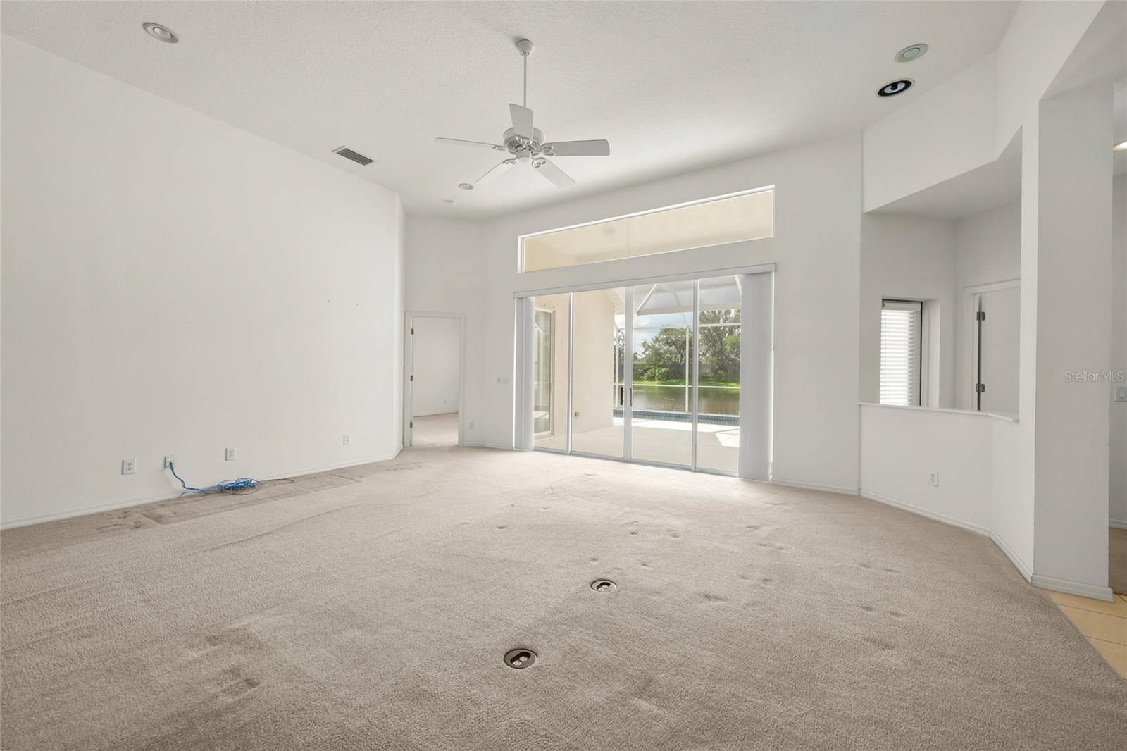 Image 11 of 52 For 205 Londonderry Drive