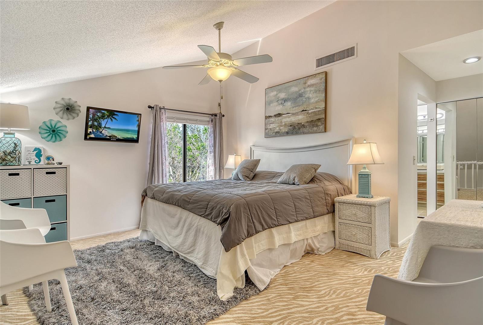 Image 20 of 69 For 2055 Gulf Of Mexico Drive G2-214