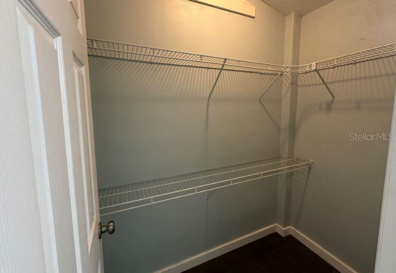 Image 7 of 13 For 1510 Shadowlawn Avenue