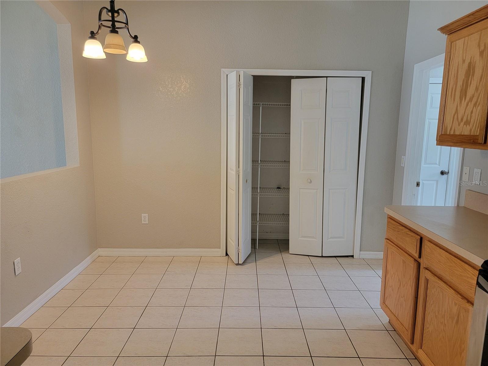 Image 7 of 25 For 13409 Johannes Avenue