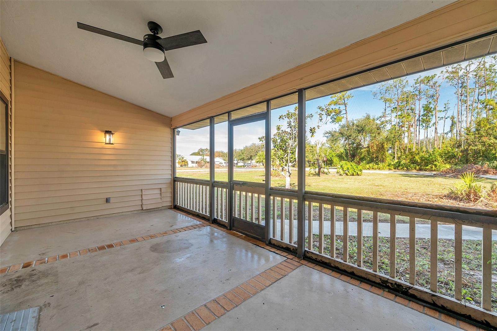 Image 10 of 98 For 9502 59th Avenue E