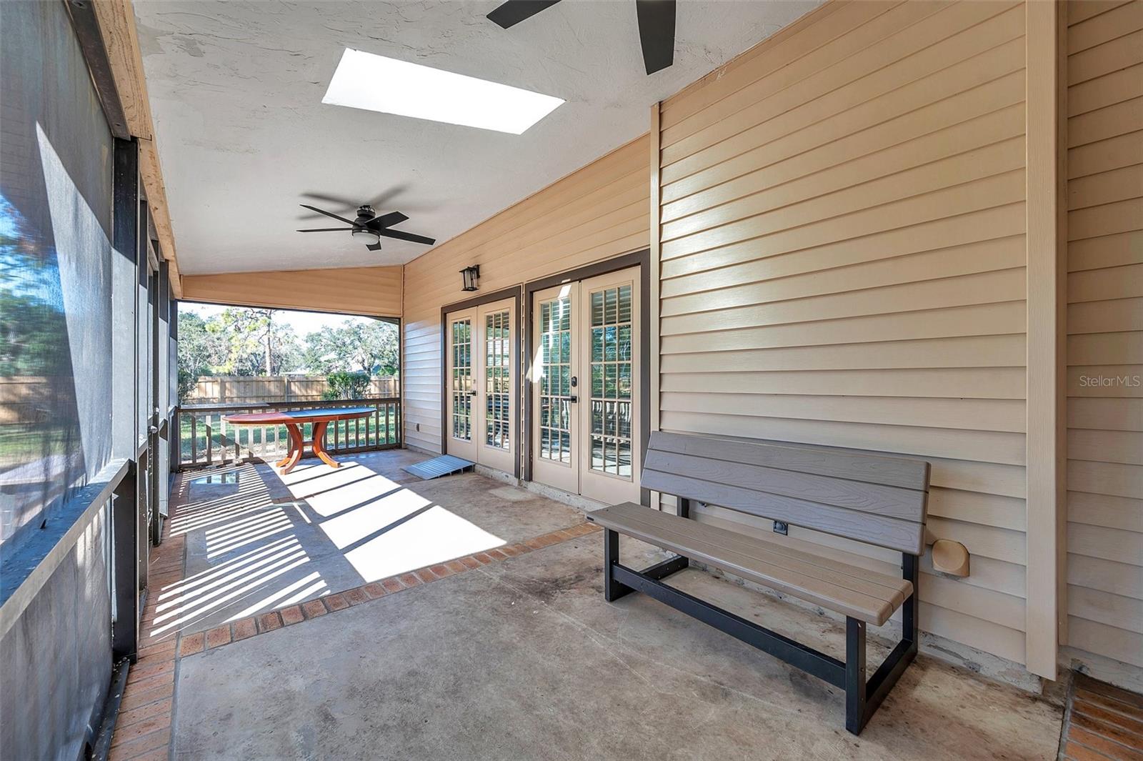 Image 16 of 98 For 9502 59th Avenue E