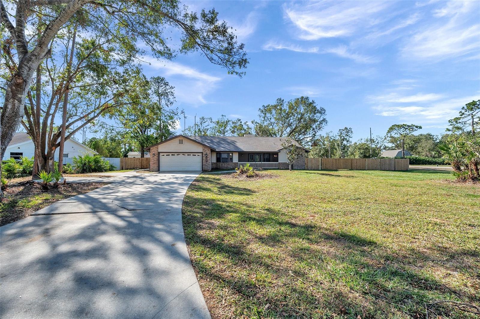 Image 4 of 98 For 9502 59th Avenue E