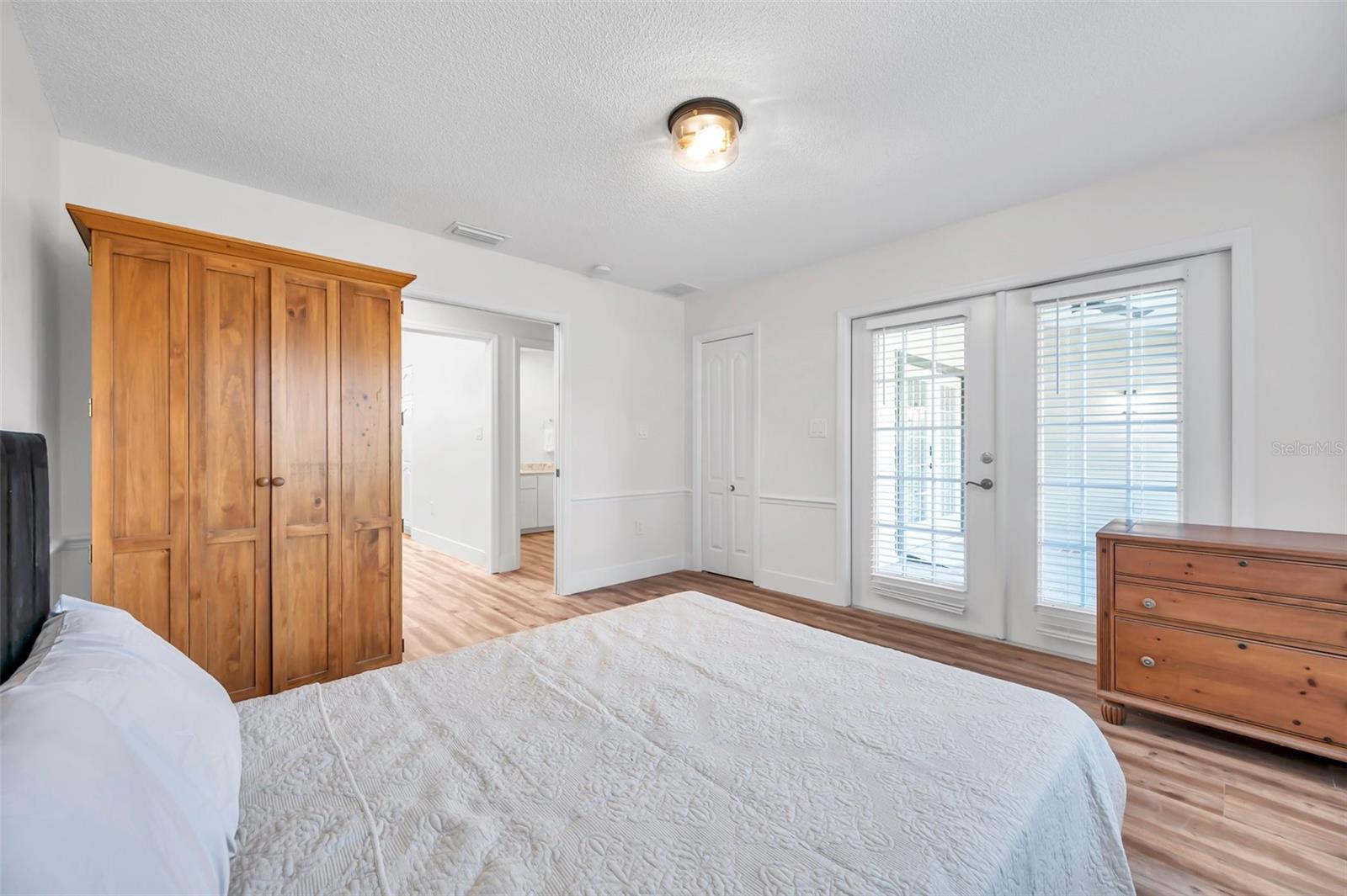 Image 48 of 98 For 9502 59th Avenue E