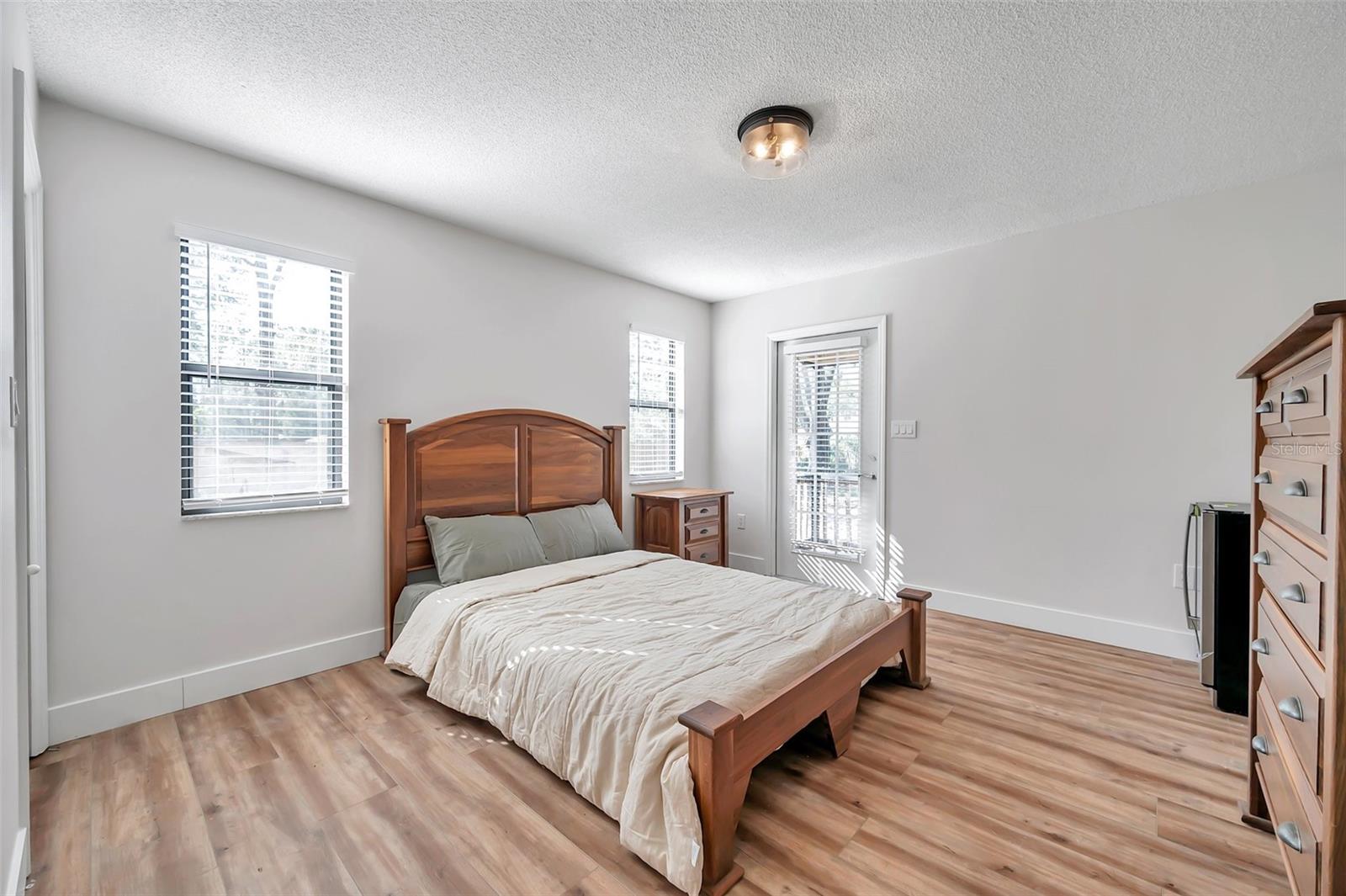 Image 64 of 98 For 9502 59th Avenue E