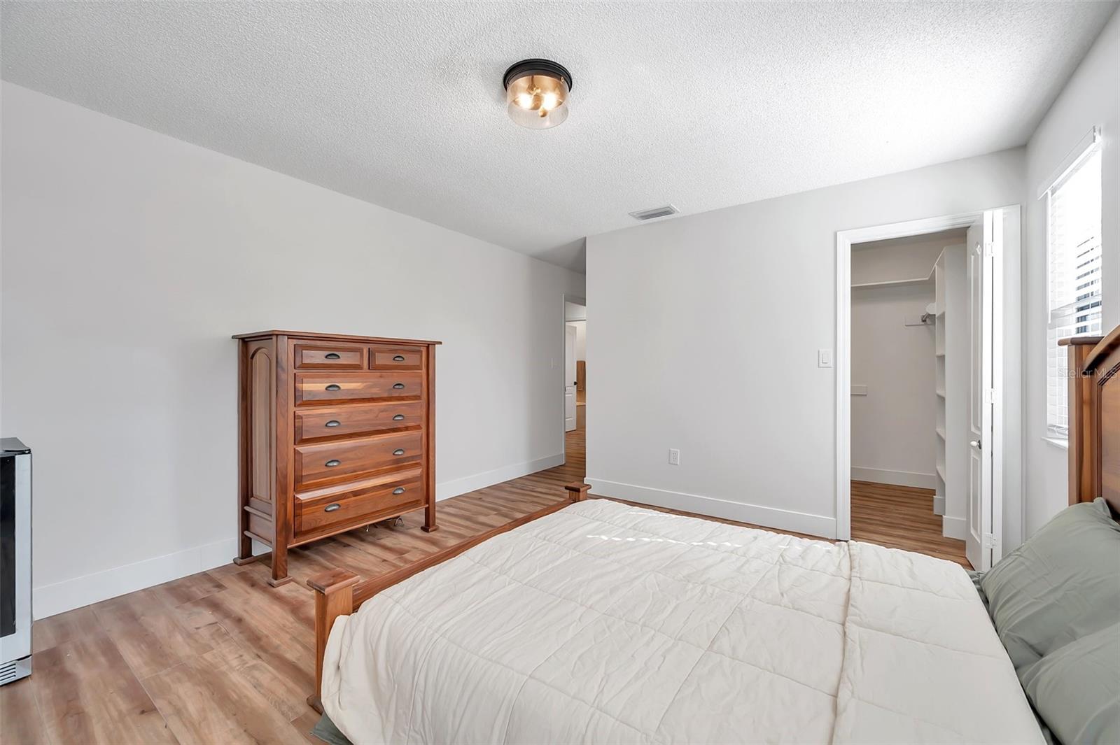 Image 66 of 98 For 9502 59th Avenue E