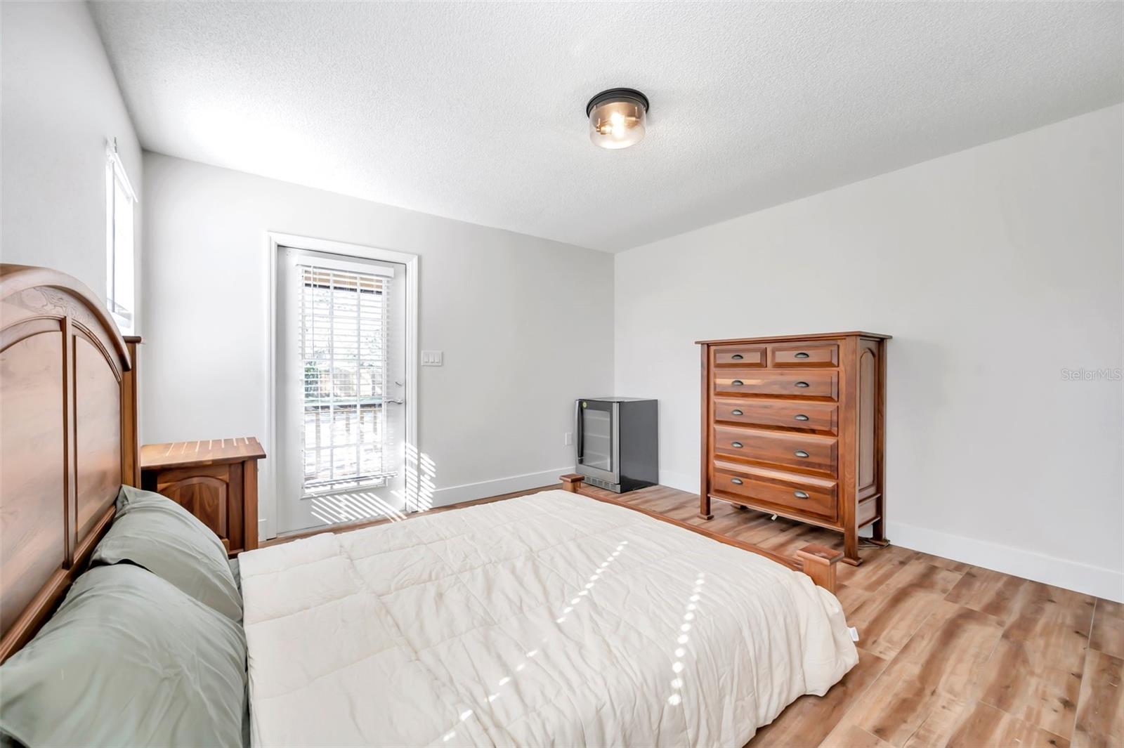 Image 67 of 98 For 9502 59th Avenue E