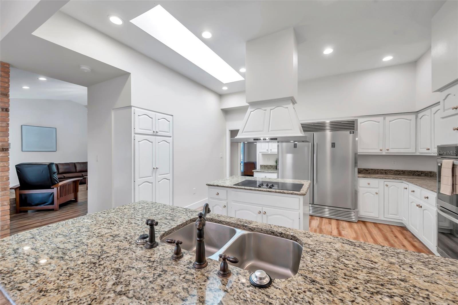 Image 75 of 98 For 9502 59th Avenue E