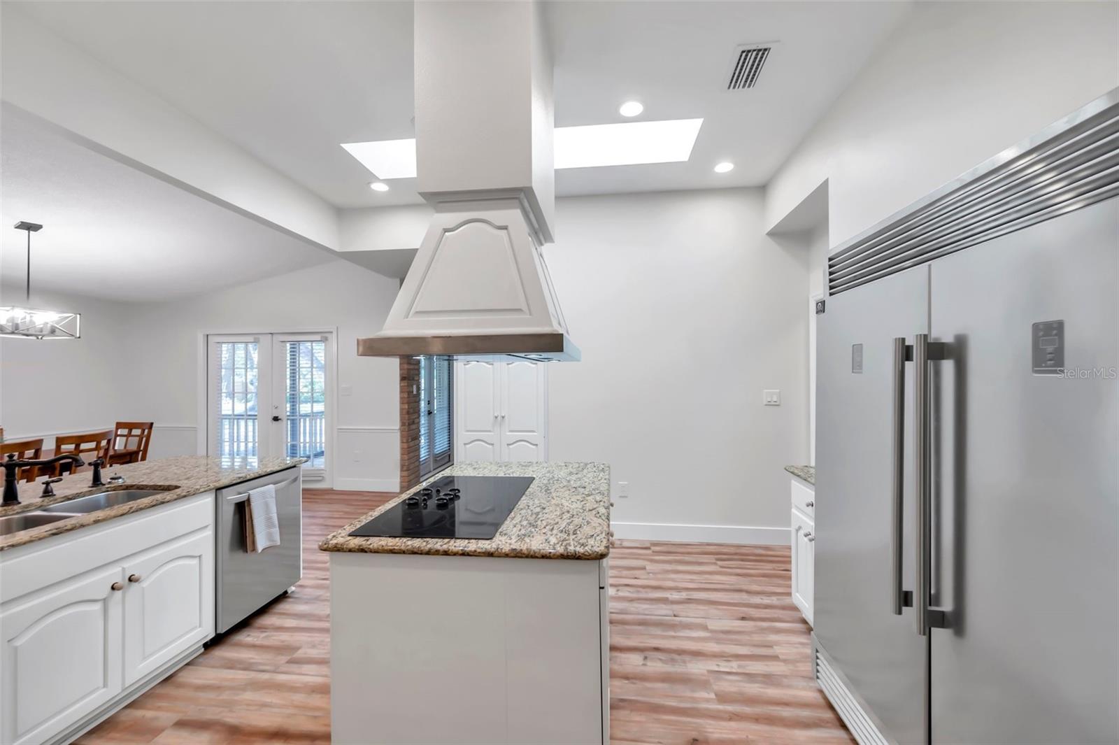 Image 76 of 98 For 9502 59th Avenue E