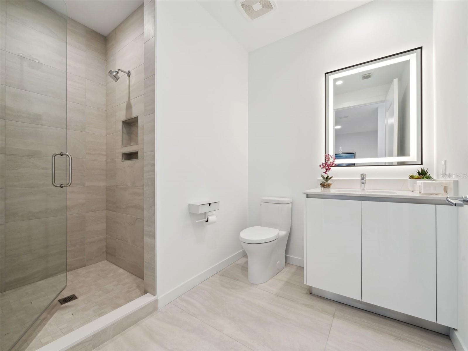Image 37 of 64 For 301 Quay Commons  1809