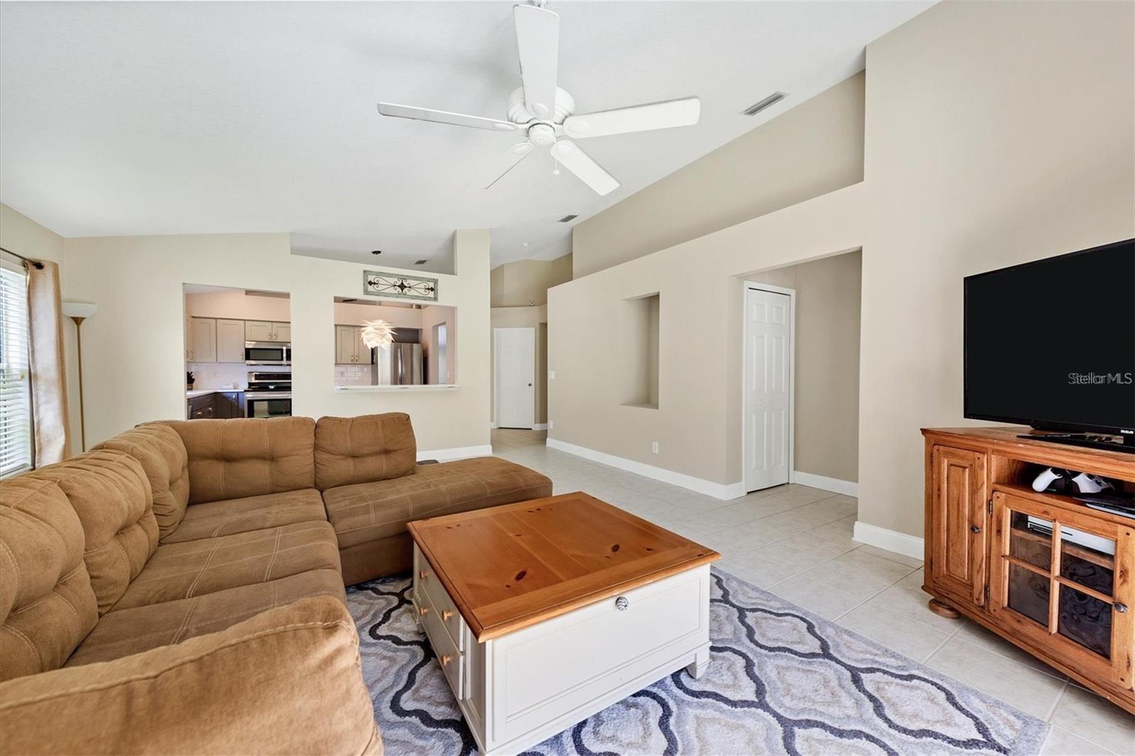 Image 13 of 40 For 4510 Sanibel Way
