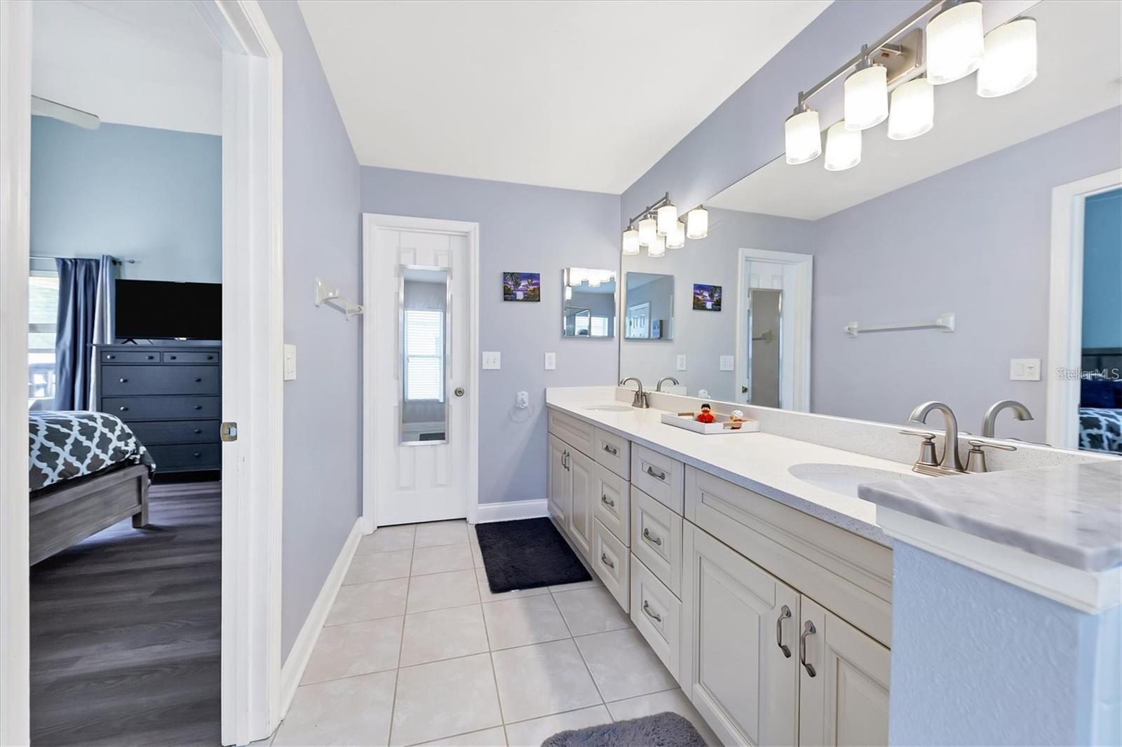 Image 18 of 40 For 4510 Sanibel Way