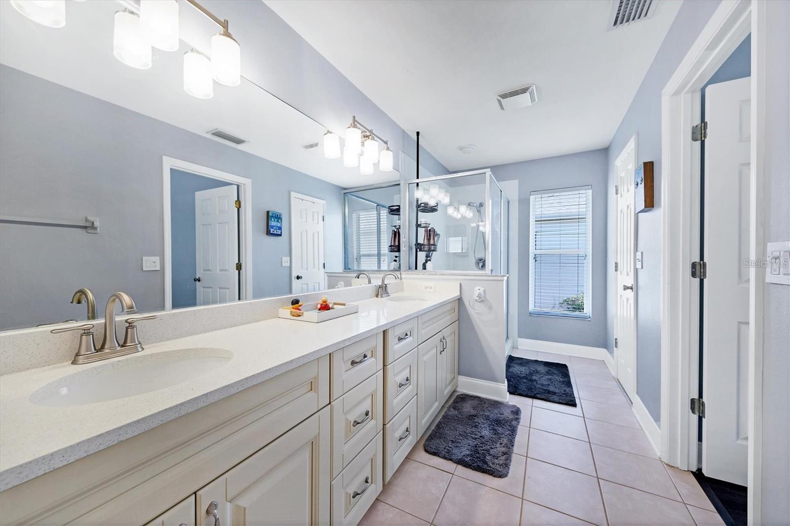 Image 19 of 40 For 4510 Sanibel Way