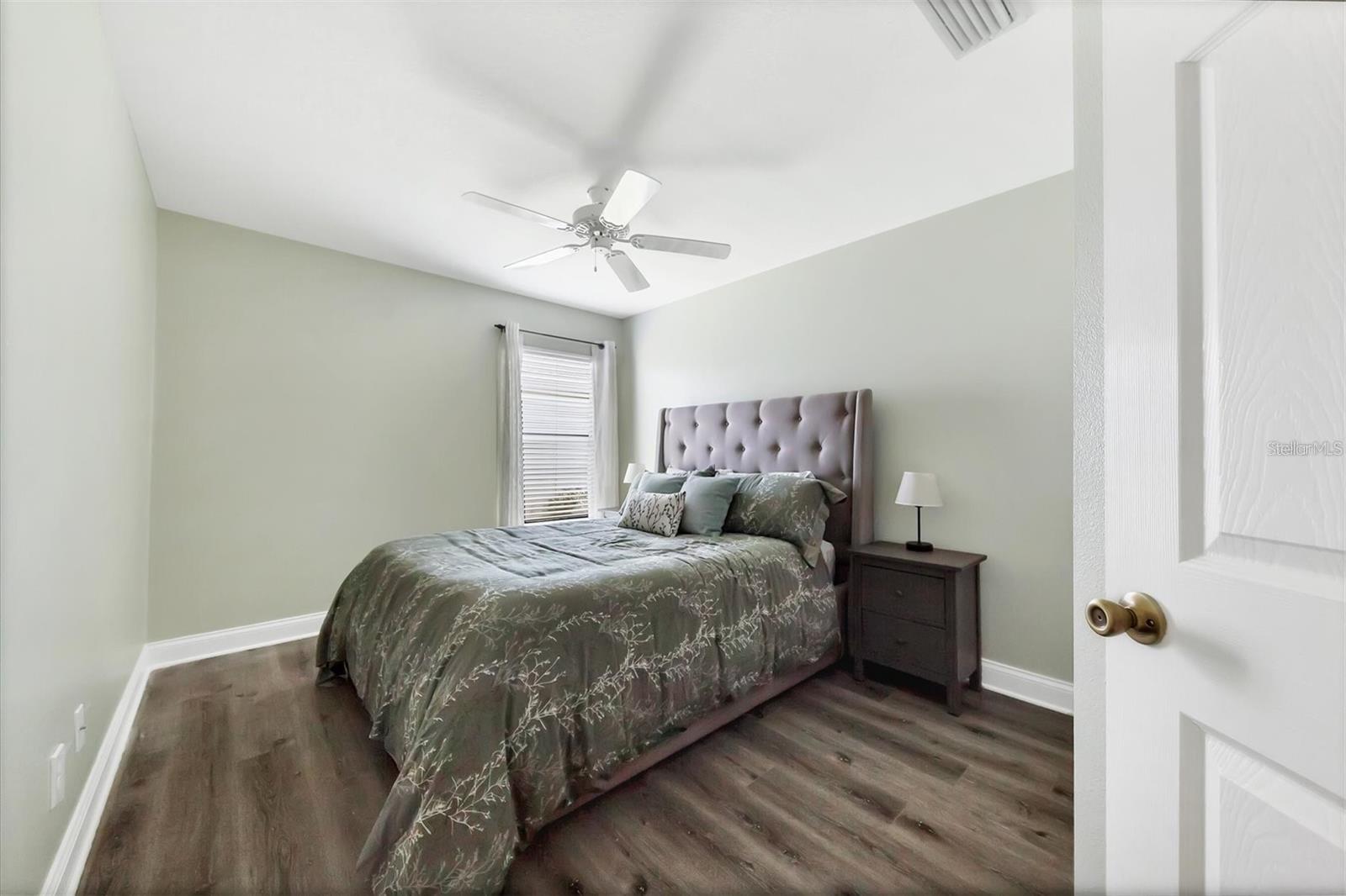 Image 21 of 40 For 4510 Sanibel Way