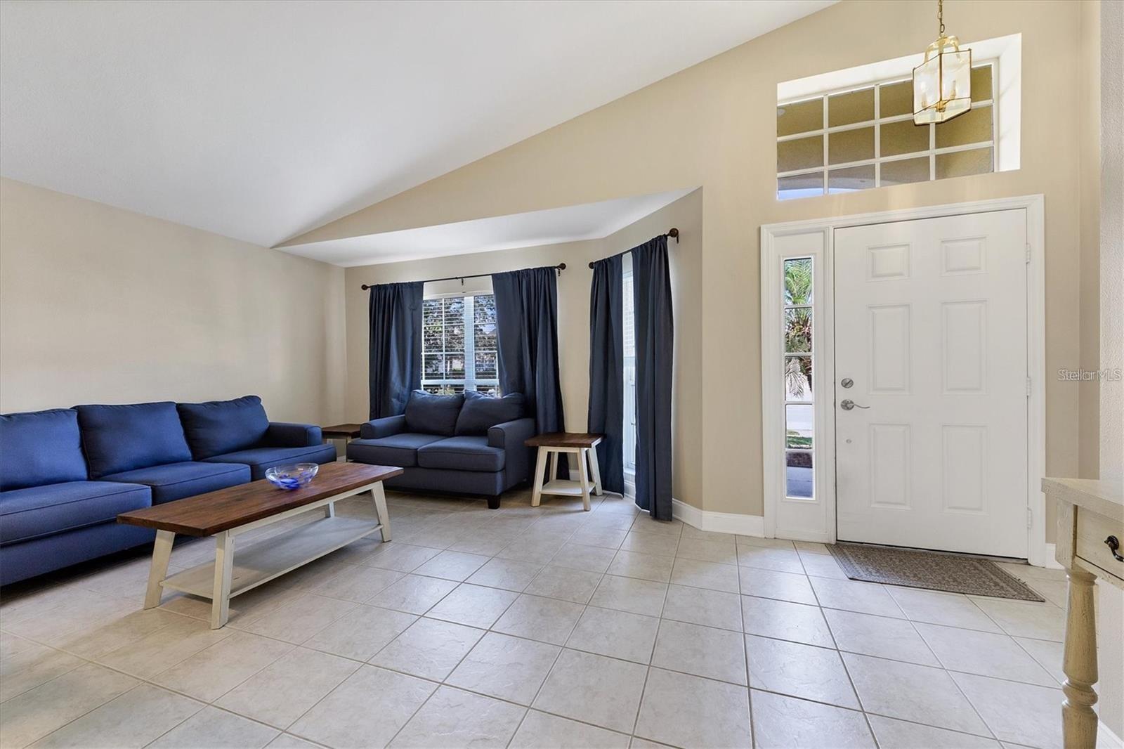 Image 4 of 40 For 4510 Sanibel Way