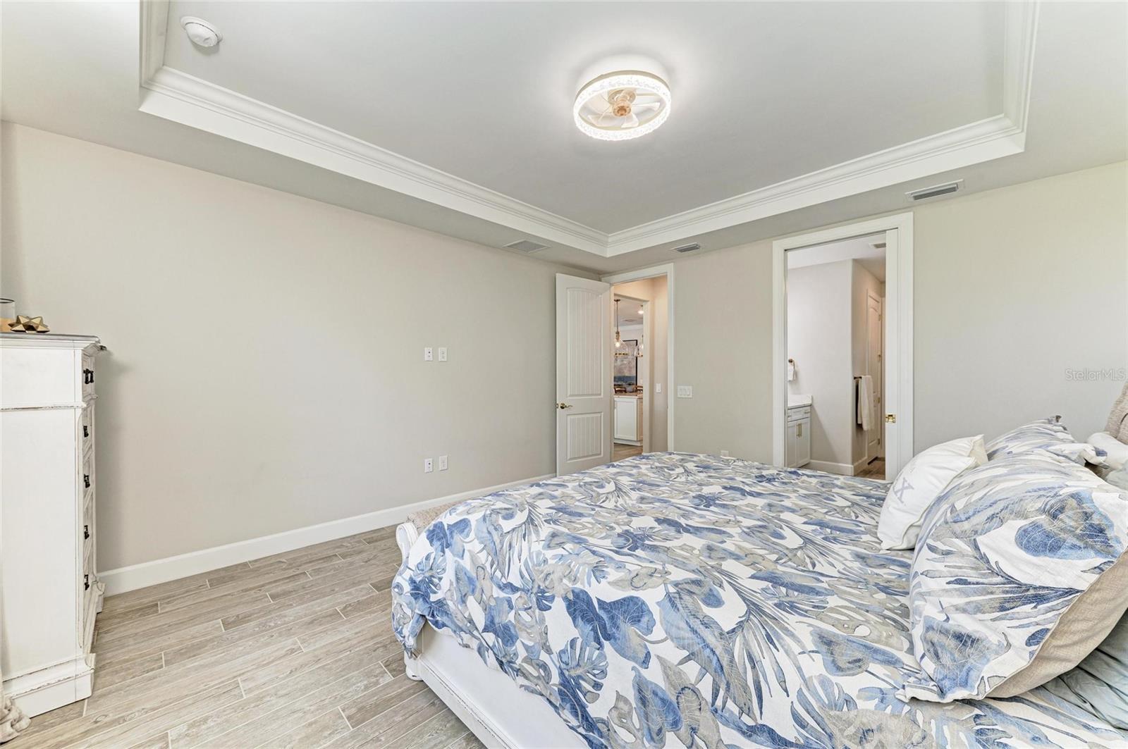 Image 16 of 70 For 18122 Harwich Place