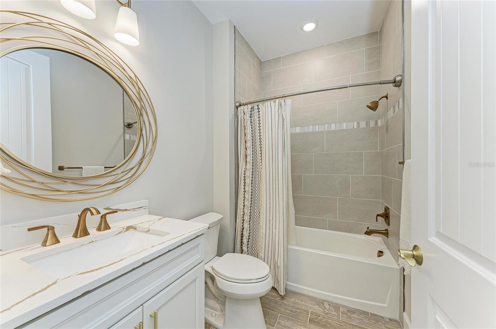 Image 36 of 70 For 18122 Harwich Place