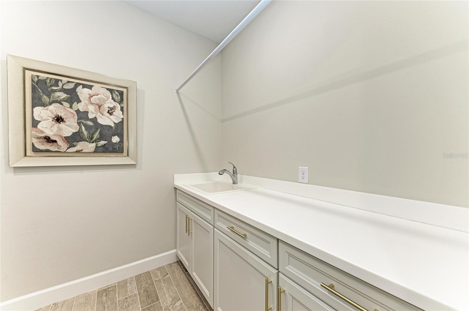 Image 39 of 70 For 18122 Harwich Place