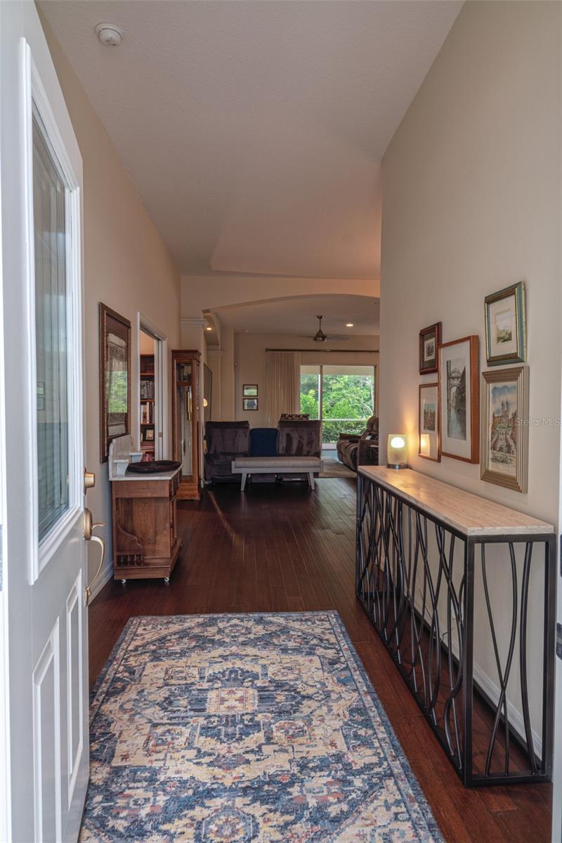 Image 4 of 33 For 10240 Silverado Circle