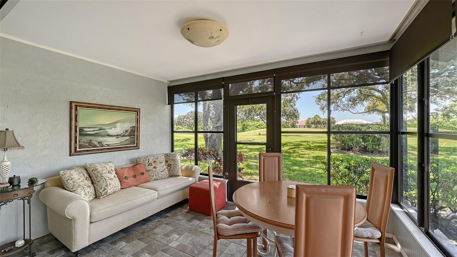 Image 27 of 35 For 1211 Capri Isles Boulevard 97