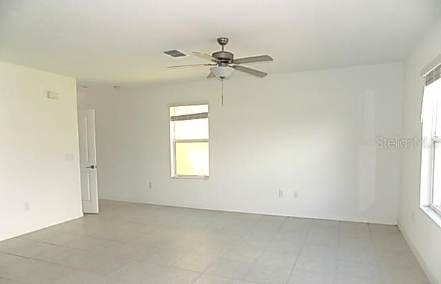 Listing photo id 1 for 3180 Oyster Cove Street