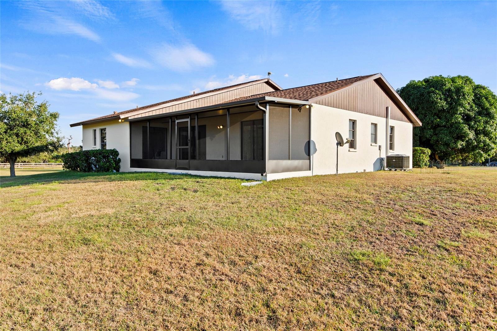 Image 26 of 43 For 4004 Hidden River Lane