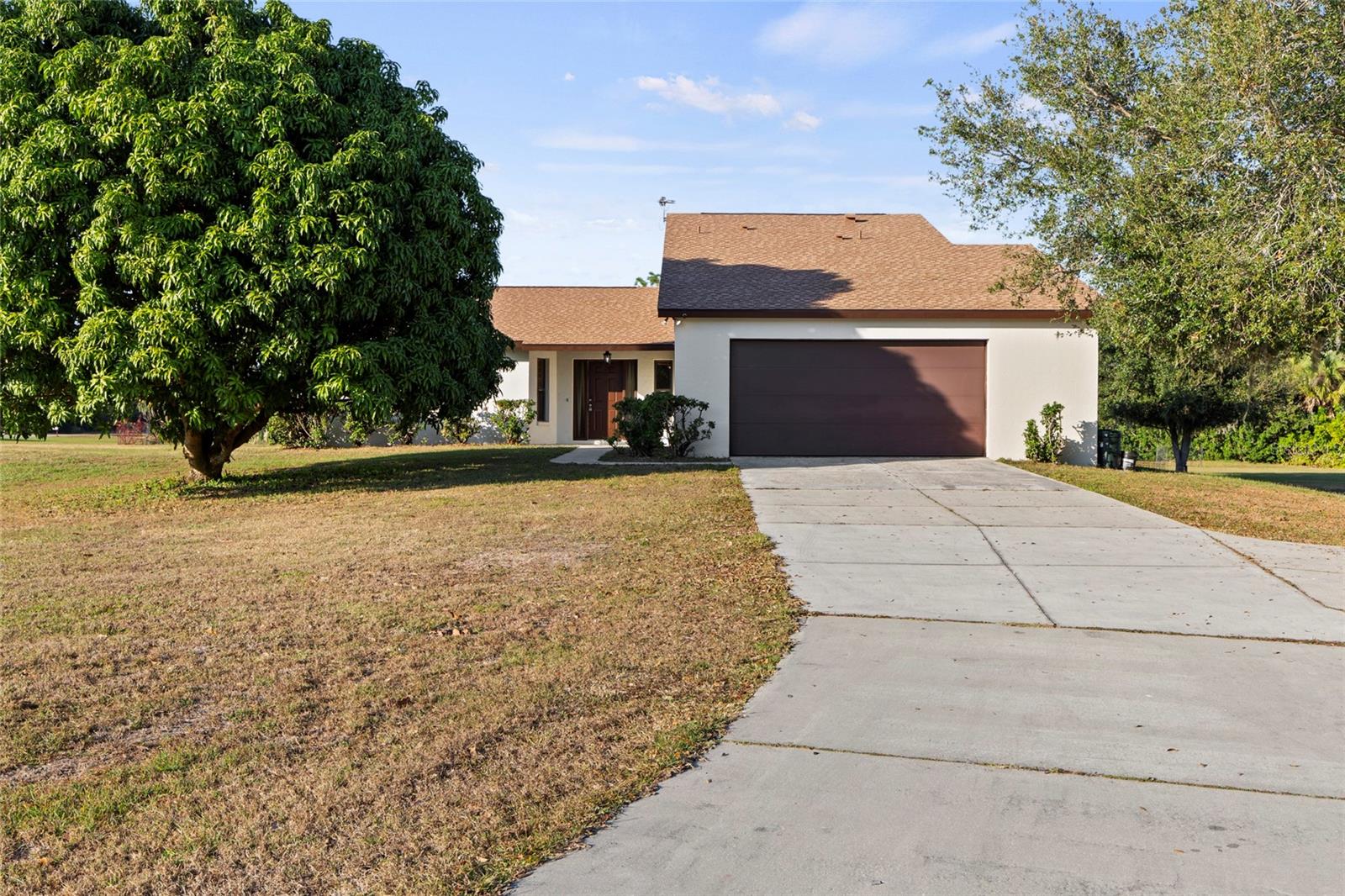 Image 28 of 43 For 4004 Hidden River Lane