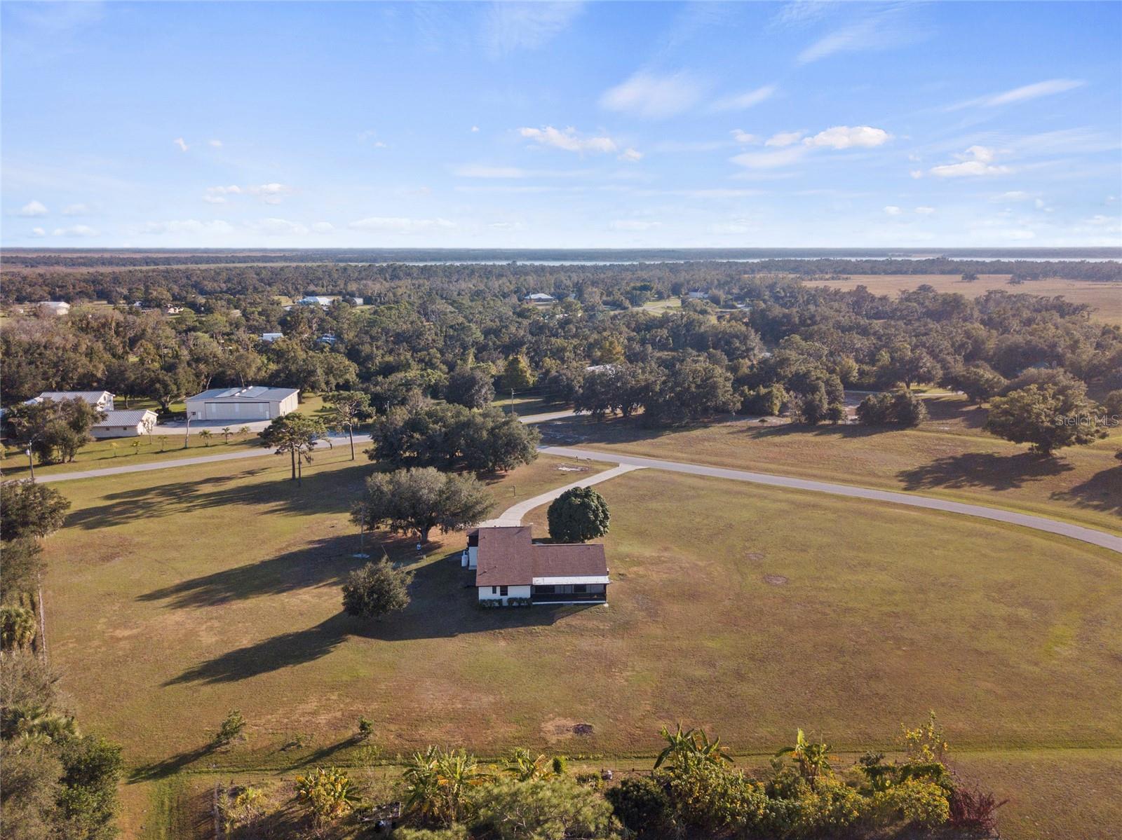 Image 32 of 43 For 4004 Hidden River Lane