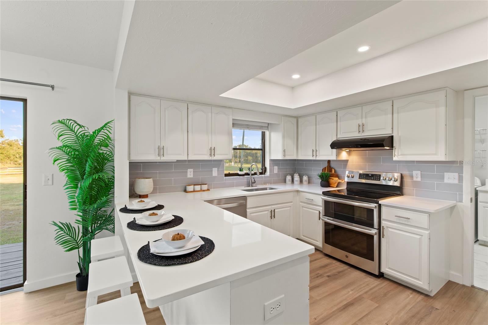 Image 8 of 43 For 4004 Hidden River Lane