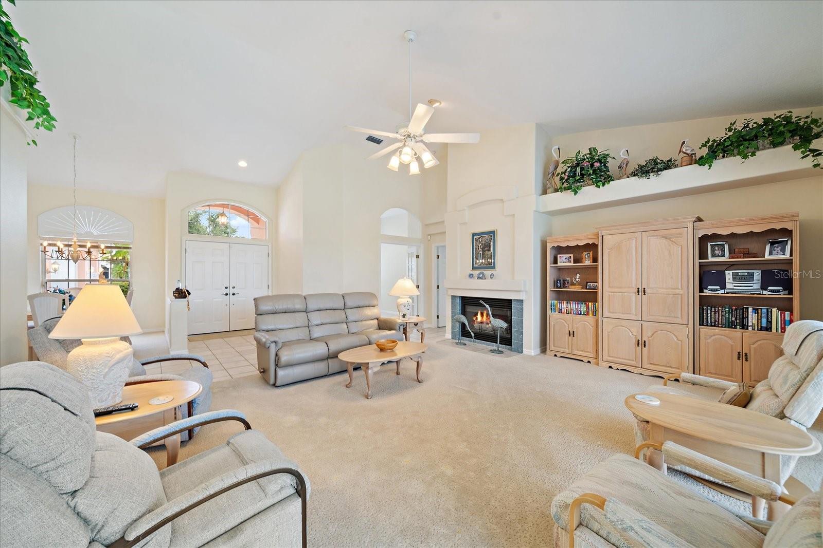 Image 4 of 41 For 9819 Sweetwater Avenue