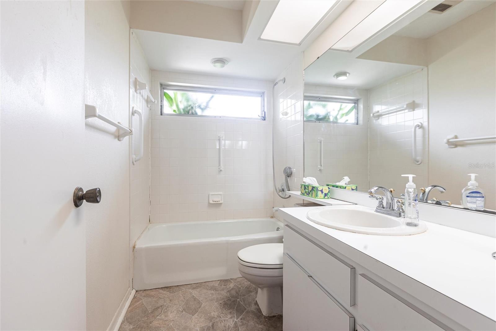 Image 12 of 28 For 4134 Eastwood Drive