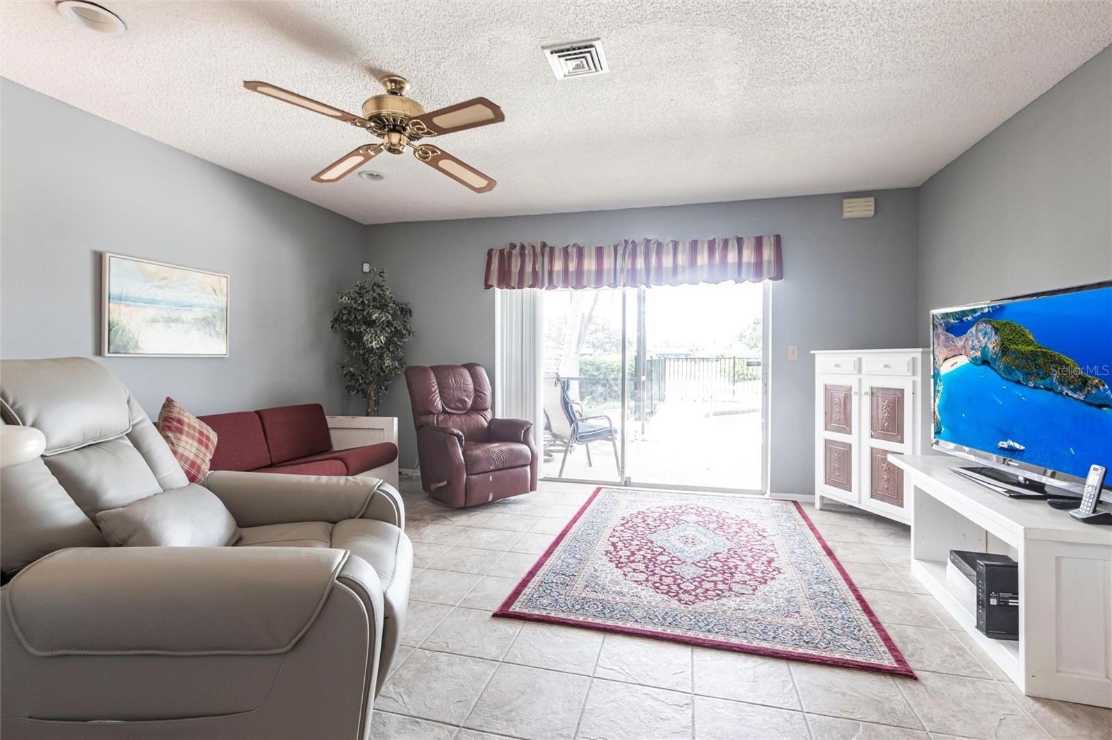 Image 7 of 28 For 4134 Eastwood Drive