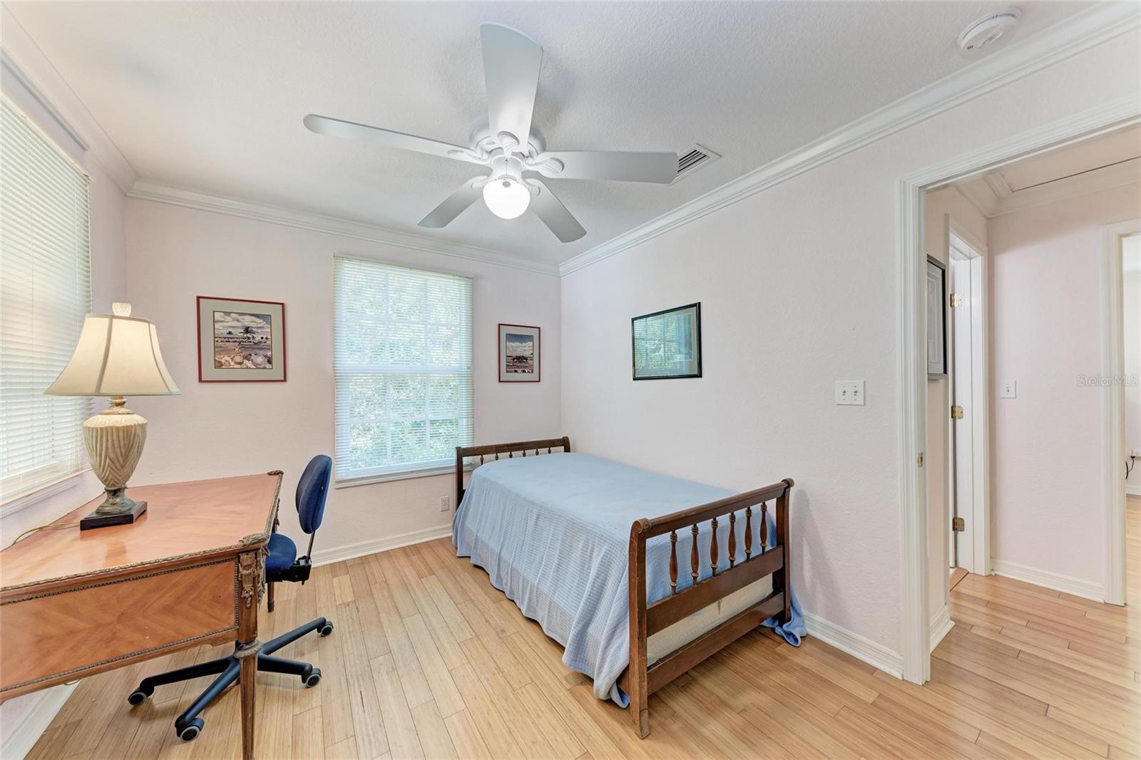 Image 30 of 99 For 516 Howard Court