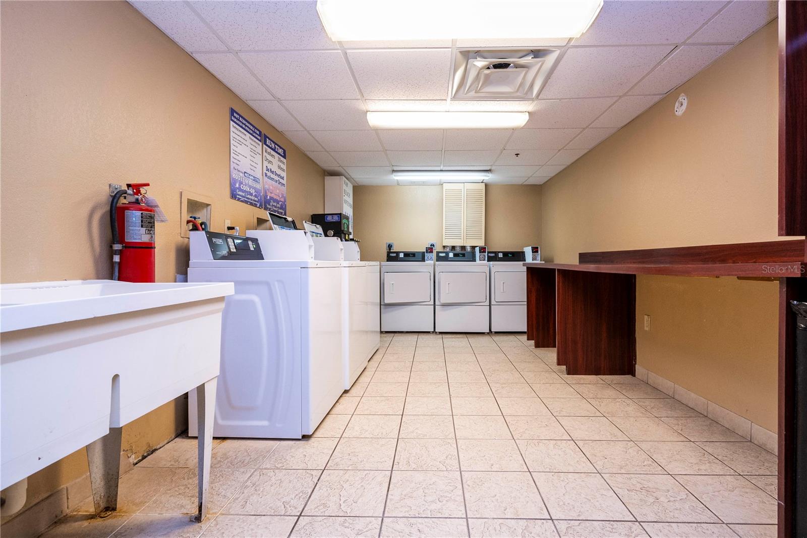 Image 11 of 77 For 7601 Canada Avenue 127
