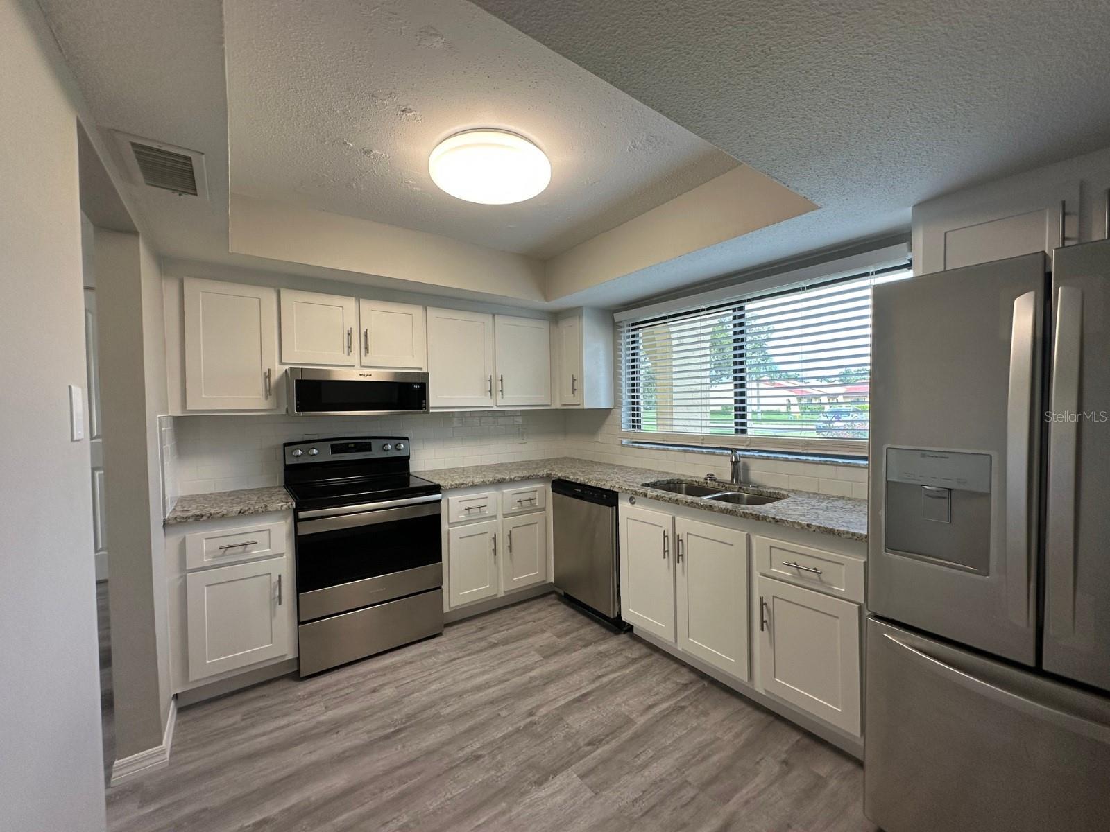 Image 10 of 34 For 1437 57th Street W 1437