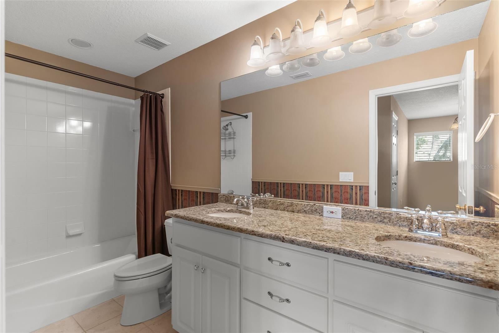 Image 24 of 42 For 3372 Turnberry Lane