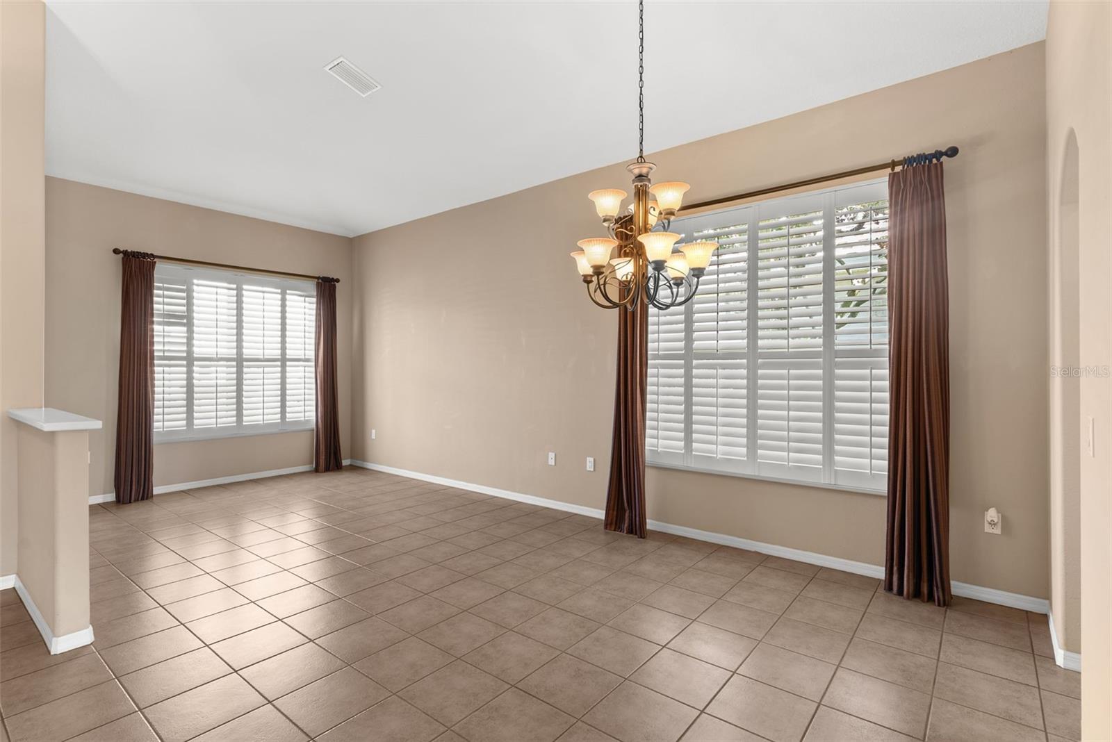 Image 5 of 42 For 3372 Turnberry Lane
