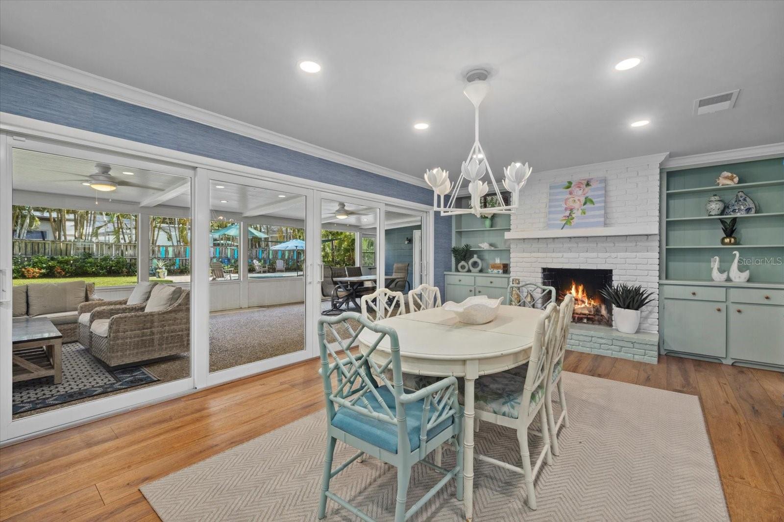 Image 24 of 73 For 3501 Riverview Boulevard
