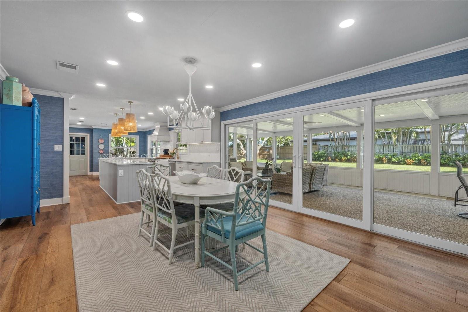 Image 25 of 73 For 3501 Riverview Boulevard