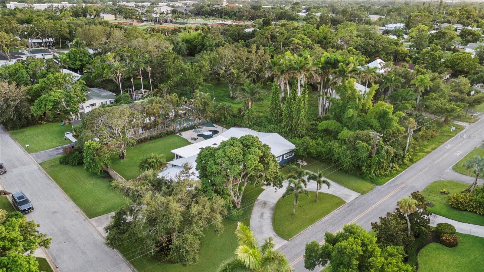 Image 63 of 73 For 3501 Riverview Boulevard