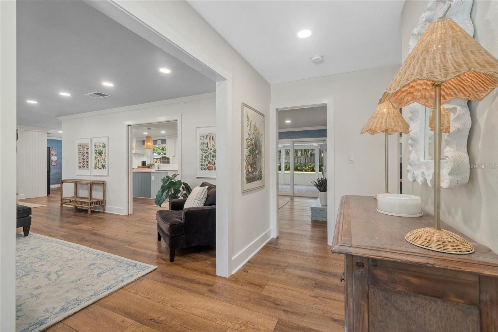 Image 8 of 73 For 3501 Riverview Boulevard