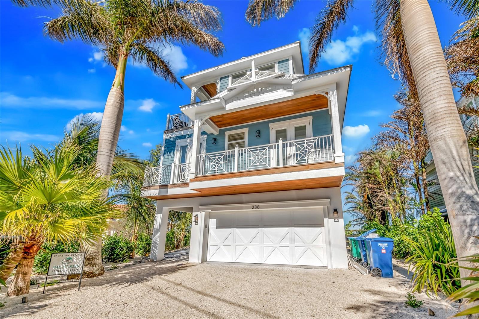 Image 3 of 58 For 238 Harbor Drive