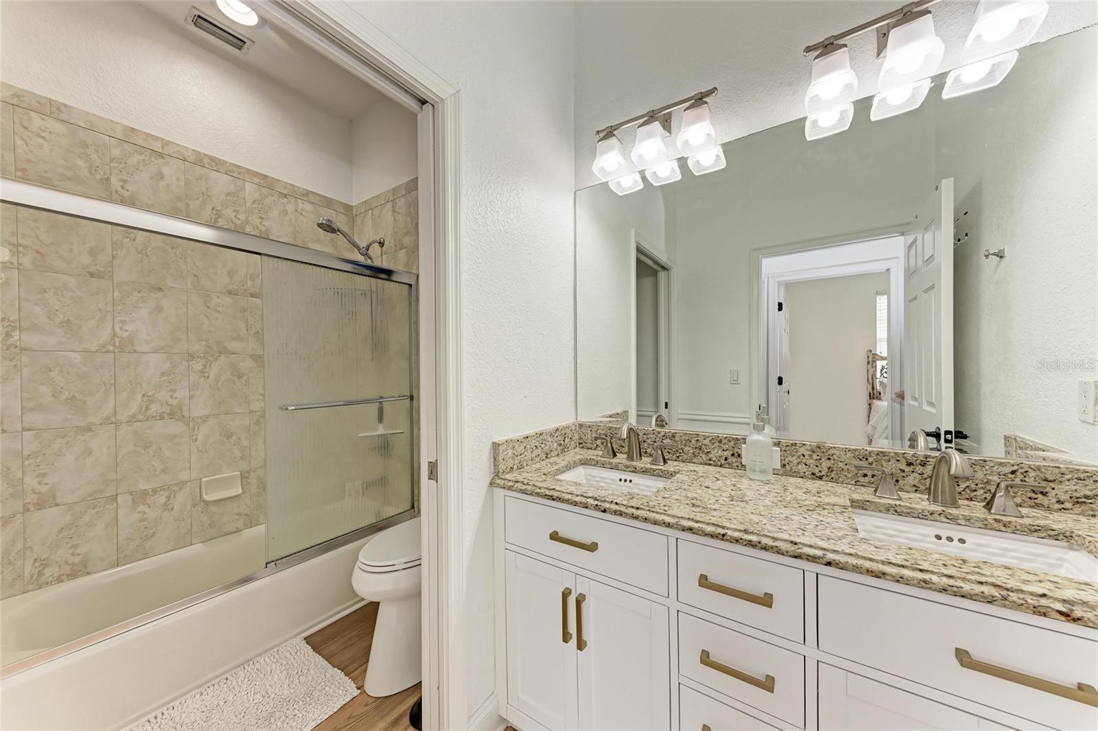 Image 18 of 21 For 149 Montelluna Drive