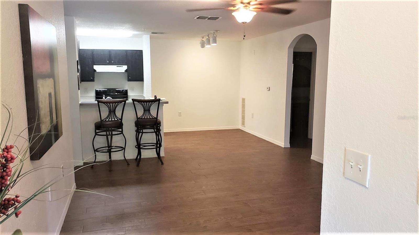 Image 16 of 51 For 7428 Vista Way 107